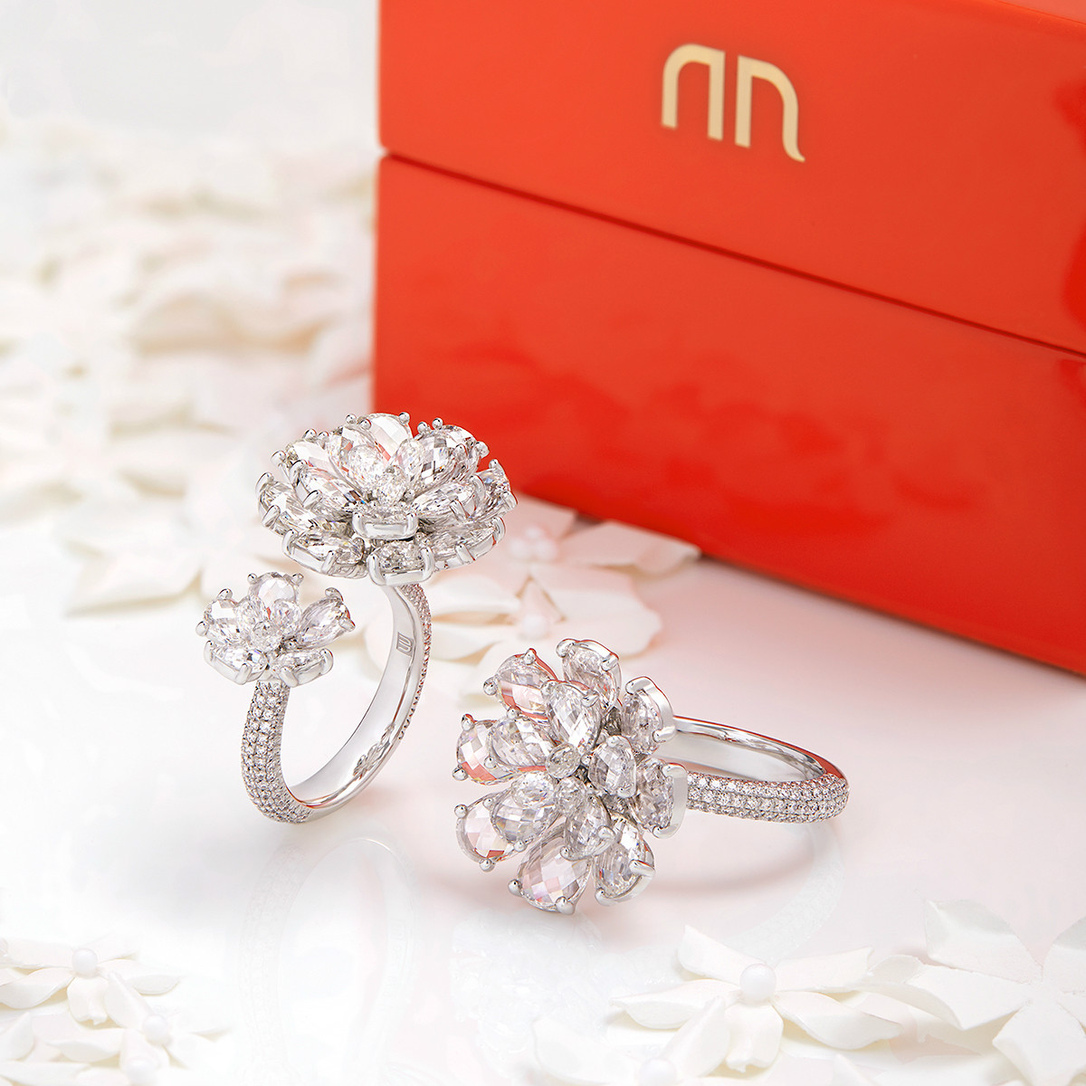 國際高級珠寶品牌NIRAV MODI以創新的珠寶設計和精湛的工藝而聞名，並於全球取得重大的成功。