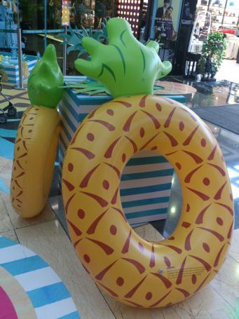 澳門旅遊塔菠蘿夏日派對﹣菠蘿水泡