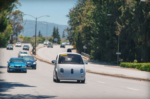 Google無人駕駛車公路實測