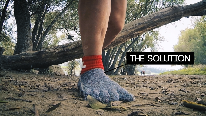 由瑞士公司 Swiss Barefoot Company 研發的革命性新產品，講緊既並唔係輕便爬山下海波鞋，而係單單的一對襪。