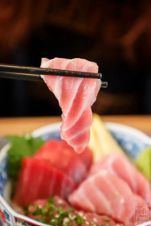 三葉上質刺身丼料理 - 吞拿魚魚腩