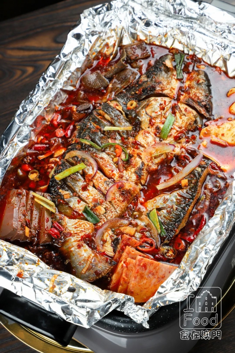 寬窄巷子 - 傳統烤魚（紙包魚）