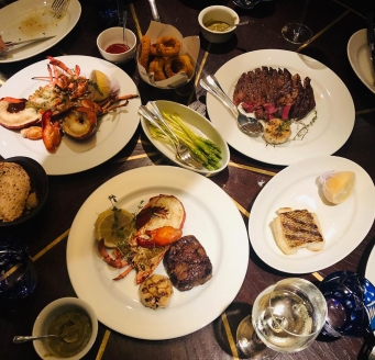 Happy Eating with Dap 之泰國曼谷 Park Hyatt「Penthouse Bar + Grill」- 龍蝦配牛套餐